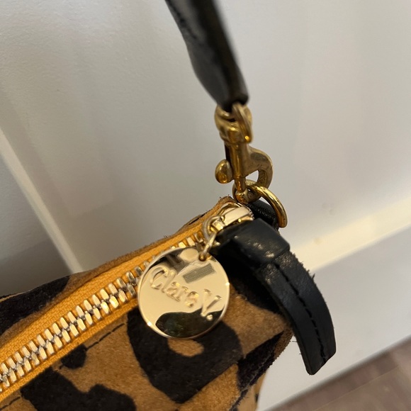 CLARE V SUEDE LEOPARD CROSSBODY - Picture 5 of 7